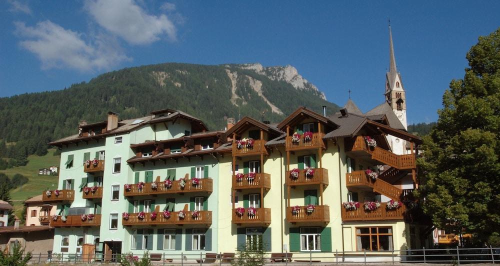 Laurino Hotel Moena Buitenkant foto