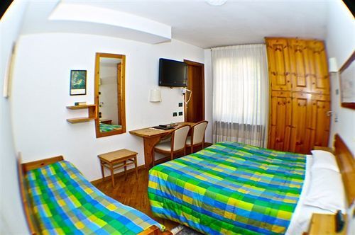 Laurino Hotel Moena Buitenkant foto