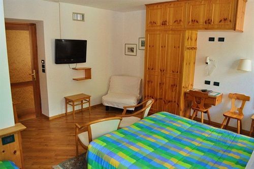 Laurino Hotel Moena Buitenkant foto