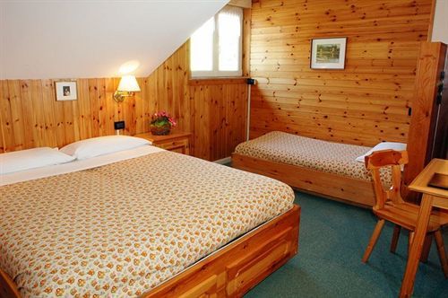 Laurino Hotel Moena Buitenkant foto